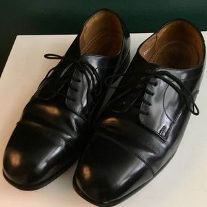 Sold**Florsheim Men’s Leather Dress Shoes